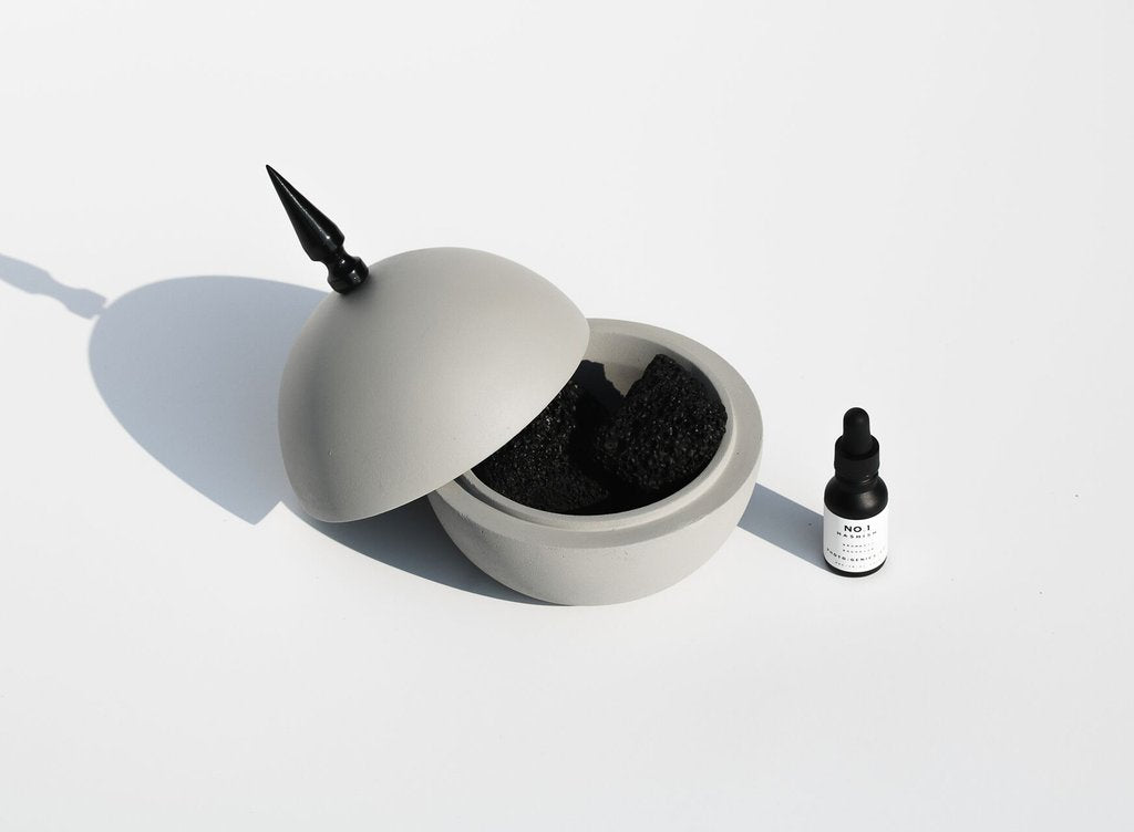 Photo/Genics.co Concrete Dome Diffuser No. 1 Hashish