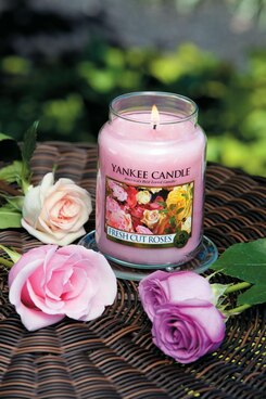 Yankee Candle Fresh Cut Roses